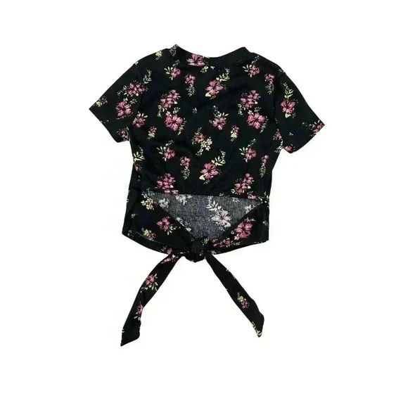 3/$10 Bundle Set of 3 Ardene Women's/Junior's Tops Size XS/S Beach Resort Cruise - Picture 2 of 7